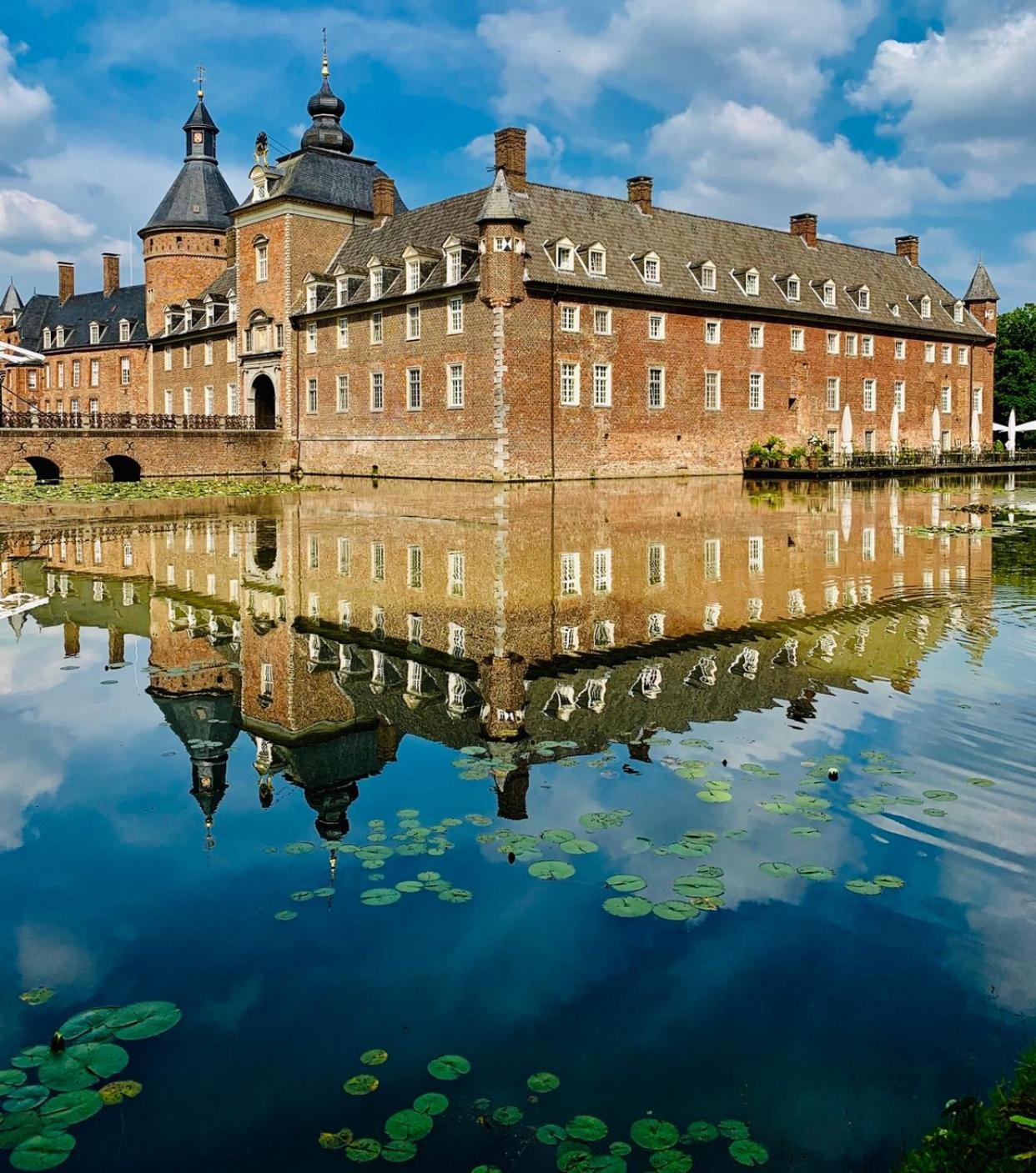 Romantik Parkhotel Wasserburg Anholt Isselburg Exterior foto